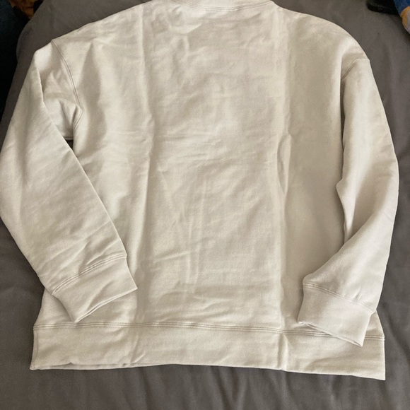 Fun nwt sweatshirt - Picture 5 of 5